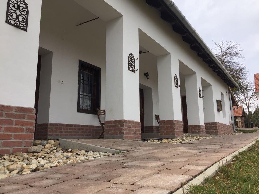 szeletelt tgla tglavrs barna